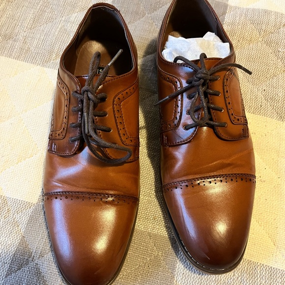 Stacey Adam’s Dickinson Dress shoe (boys) - Picture 2 of 5